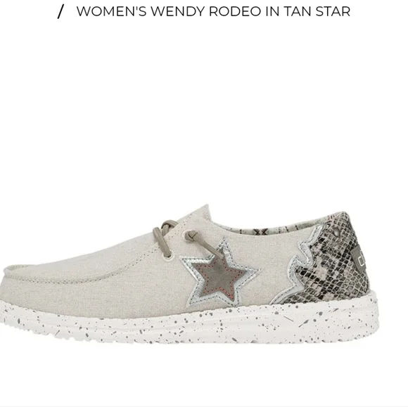WOMEN'S  HEY DUDE WENDY RODEO TAN STAR - Picture 2 of 8